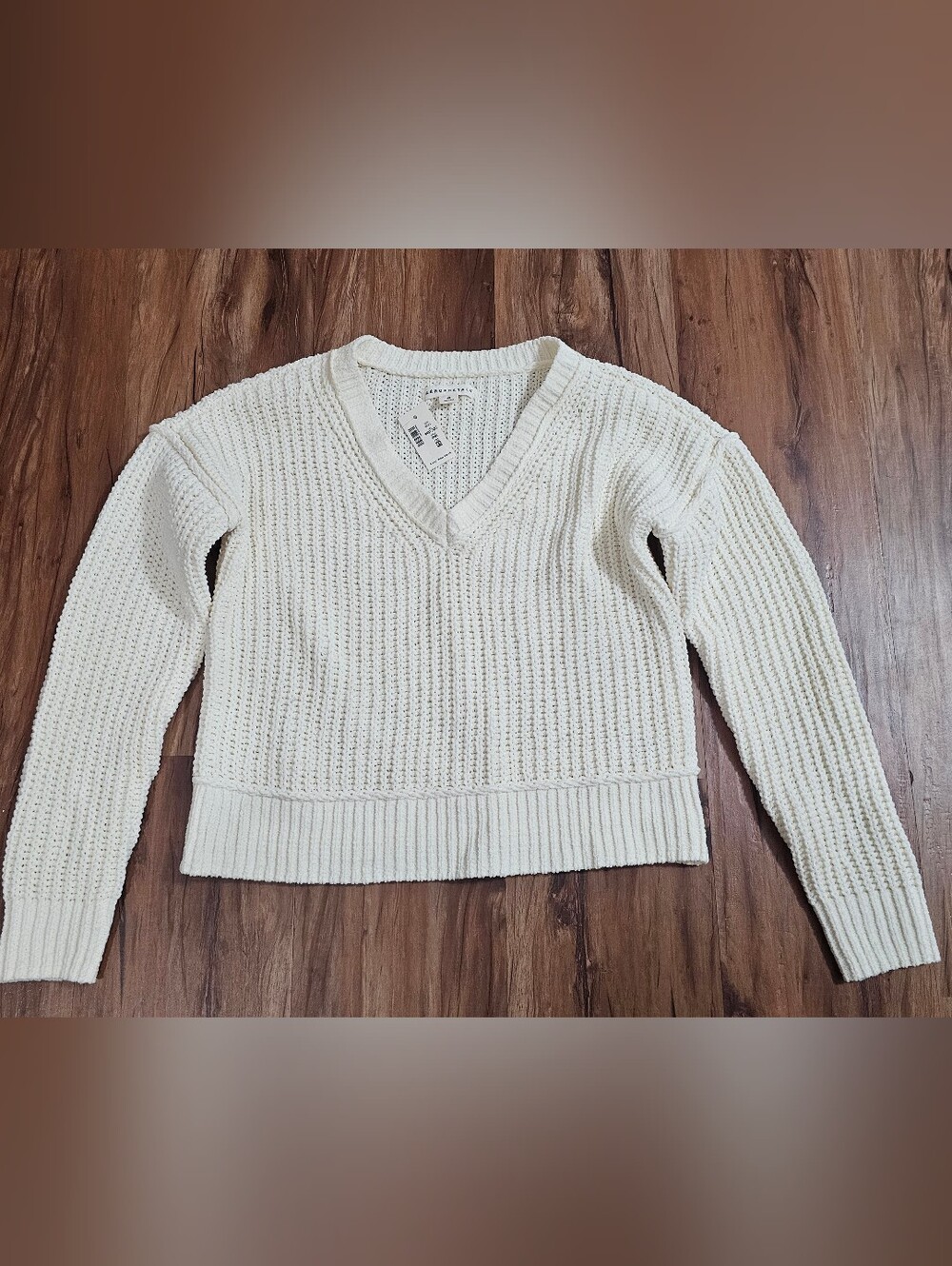 Aeropostle NWT Cream V-Neck Cropped Knit Sweater XS